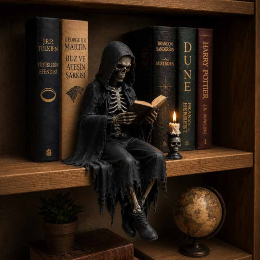 Gothic Hooded Book Guardian Figurine – Dark Fantasy Bookshelf Decor