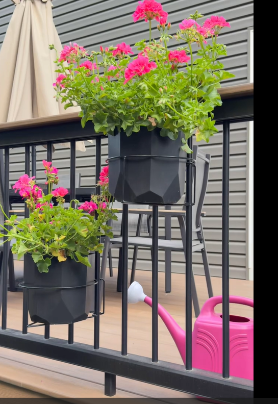 🌸 Instant Balcony Bloom Pot Holder-🌿 Turn Your Railing Into a Garden