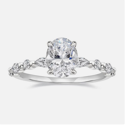 💎 Elegant Sparkle Ring — Made to Celebrate Love