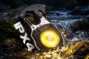 💡8‑in‑1 Multifunctional Keychain Flashlight🔦🌈