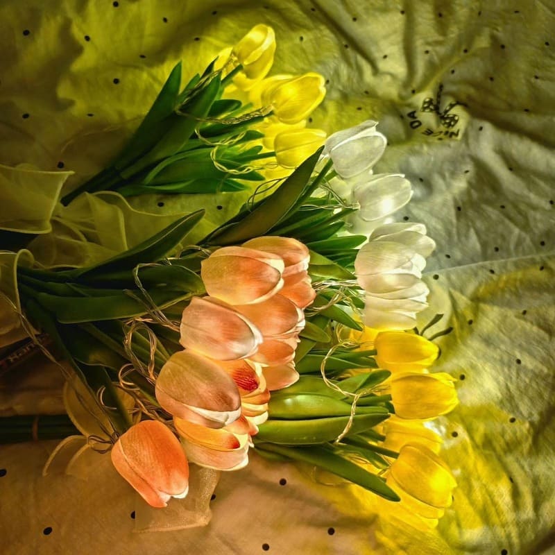 Romantic Tulip LED Flower Lamp